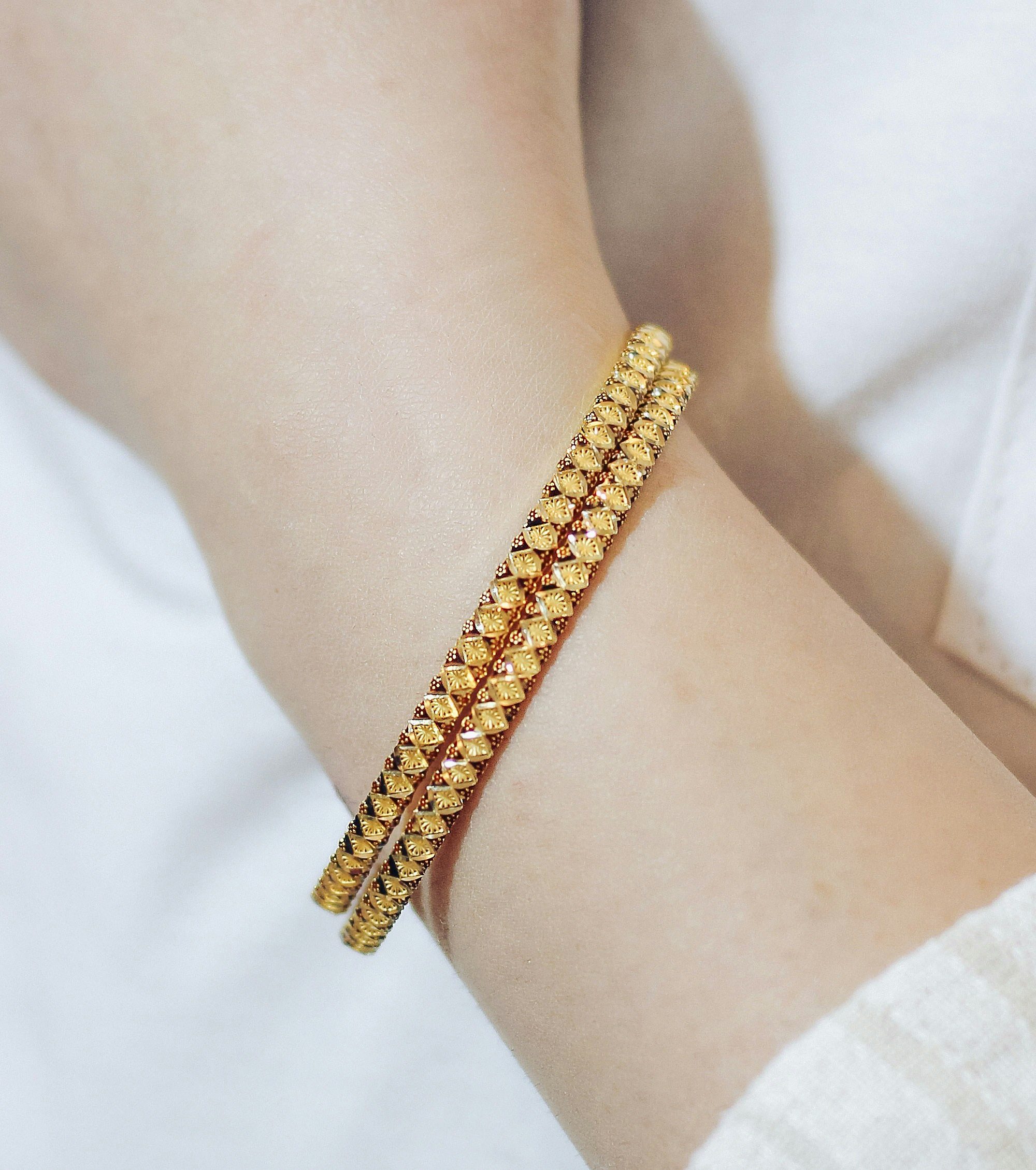 Armbänder